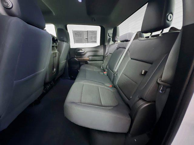 Photo of 2019 White Chevrolet Silverado 1500