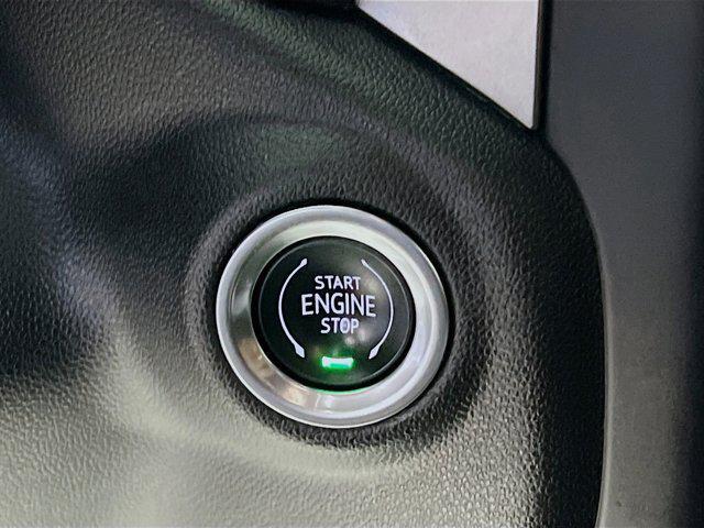 Photo of 2019 White Chevrolet Silverado 1500