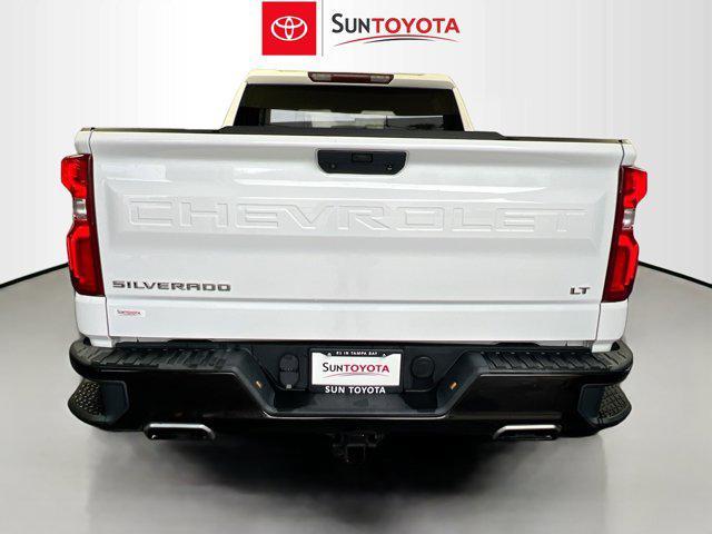 Photo of 2019 White Chevrolet Silverado 1500