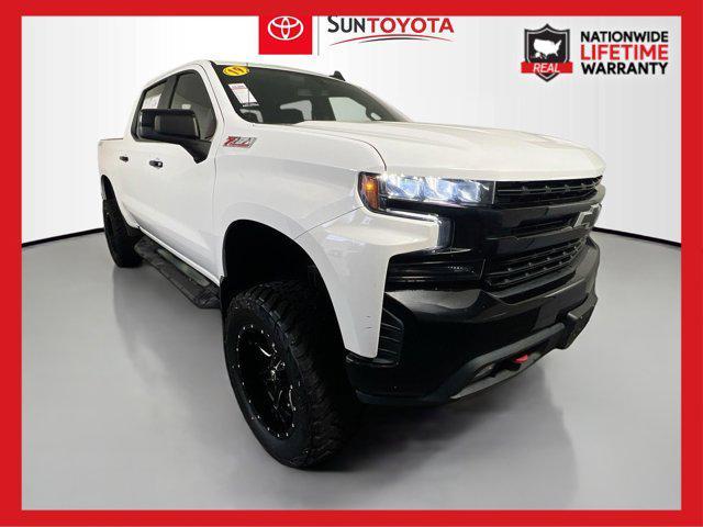 Photo of 2019 White Chevrolet Silverado 1500