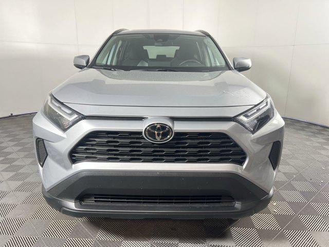 Photo of 2024 Silver Sky Metallic Toyota RAV4