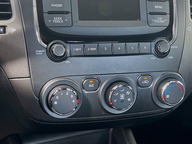 Photo of 2018 Aurora Black Kia Forte