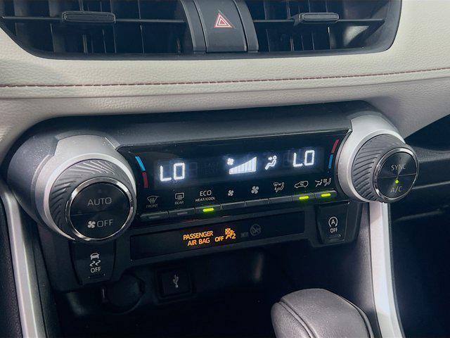 Photo of 2022 White Toyota RAV4