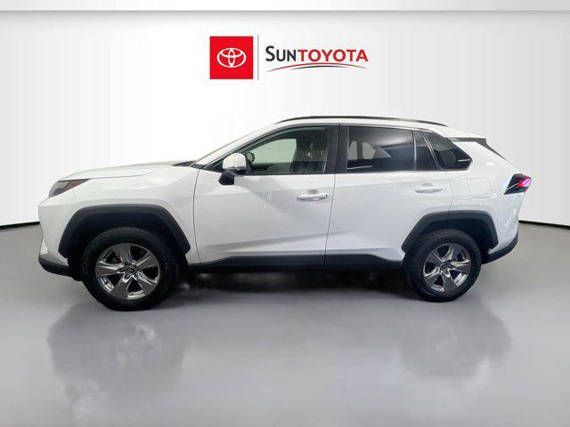 Photo of 2022 White Toyota RAV4