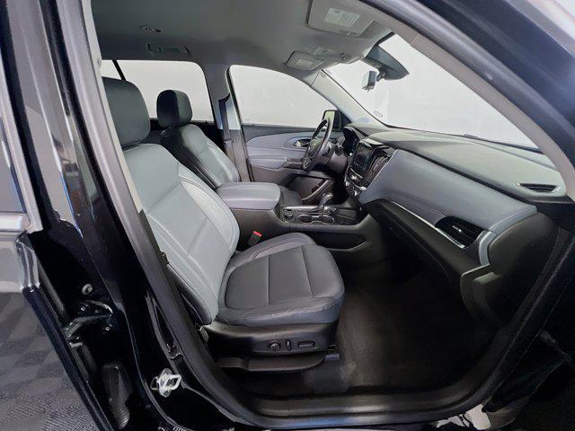 Photo of 2018 Mosaic Black Metallic Chevrolet Traverse