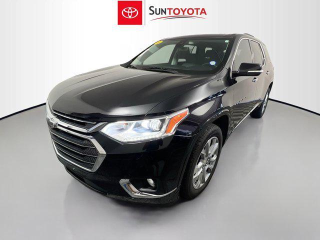 Photo of 2018 Mosaic Black Metallic Chevrolet Traverse