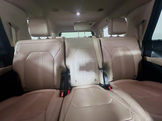 Photo of 2022 AGATE BLACK METALLIC Ford Expedition Max