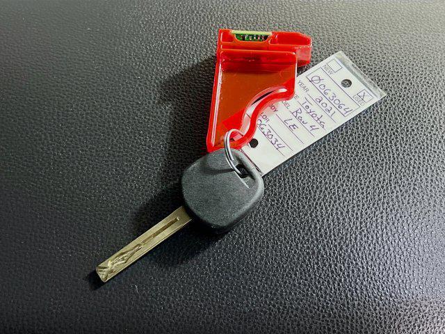 Photo of 2021 Silver Sky Metallic Toyota RAV4