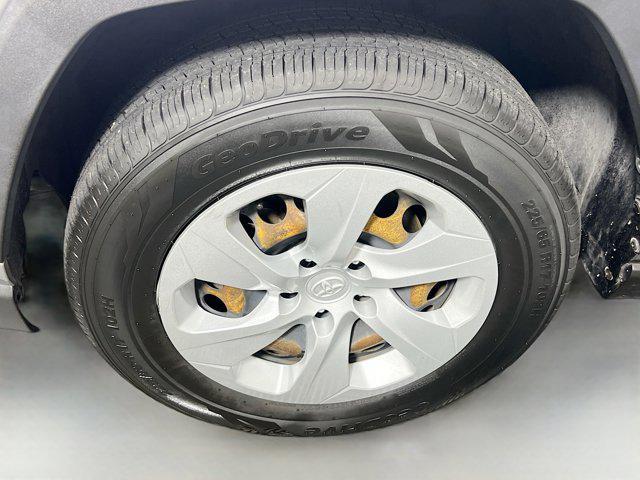 Photo of 2021 Silver Sky Metallic Toyota RAV4