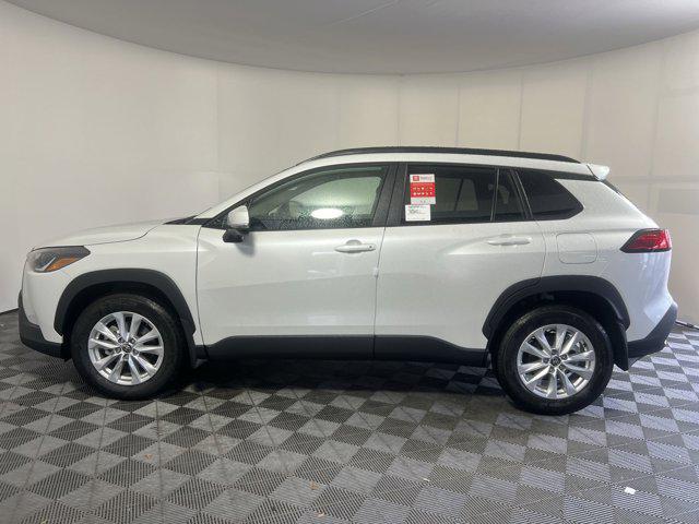 Photo of 2024 Wind Chill Pearl Toyota Corolla Cross