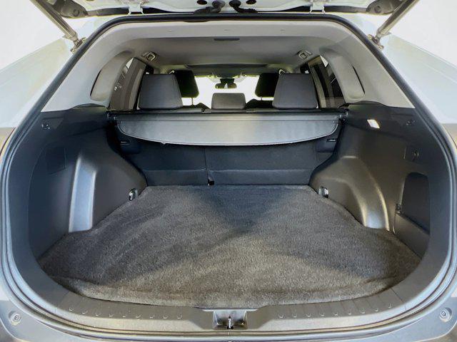 Photo of 2023 Ice Cap Toyota RAV4