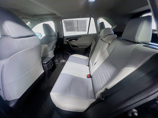 Photo of 2021 Midnight Black Metallic Toyota RAV4 Hybrid