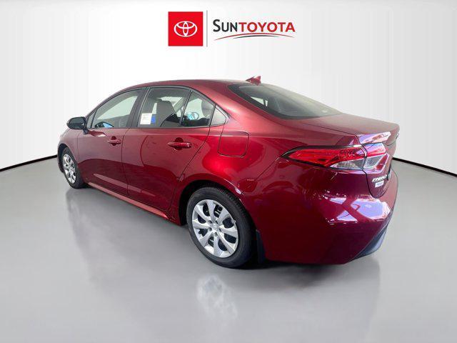 Photo of 2025 Ruby Flare Pearl Toyota Corolla