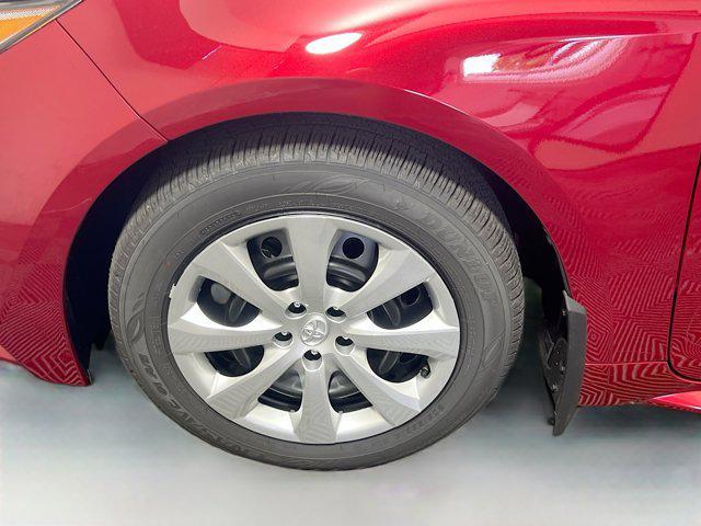 Photo of 2025 Ruby Flare Pearl Toyota Corolla
