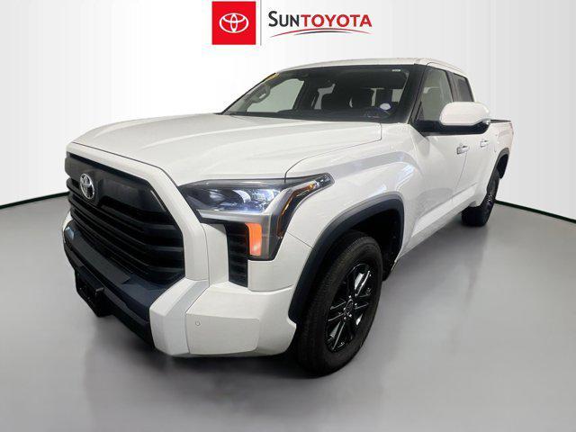Photo of 2023 Ice Cap Toyota Tundra