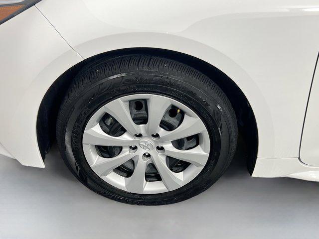 Photo of 2024 Ice Cap Toyota Corolla Hybrid