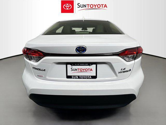 Photo of 2024 Ice Cap Toyota Corolla Hybrid