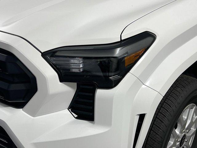 Photo of 2025 Ice Cap Toyota Tacoma