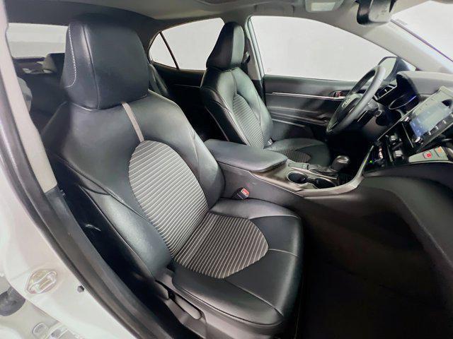 Photo of 2022 White Toyota Camry