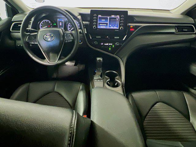 Photo of 2022 White Toyota Camry