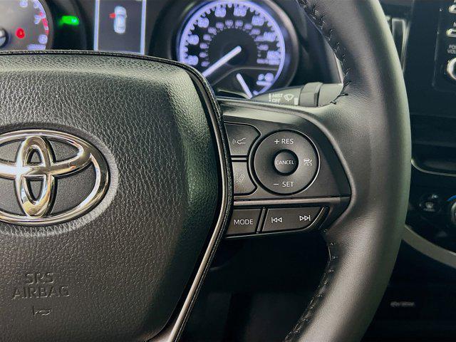 Photo of 2022 White Toyota Camry