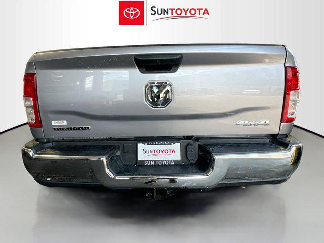 Photo of 2024 Billet Silver Metallic Clearcoat RAM 3500