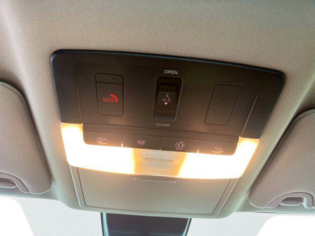 Photo of 2022 Scarlet Ember Tintcoat Nissan Altima