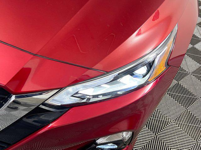 Photo of 2022 Scarlet Ember Tintcoat Nissan Altima