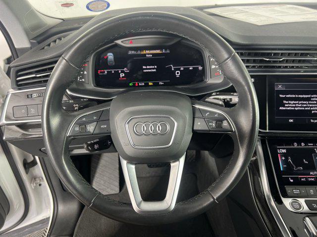 Photo of 2022 White Audi Q7