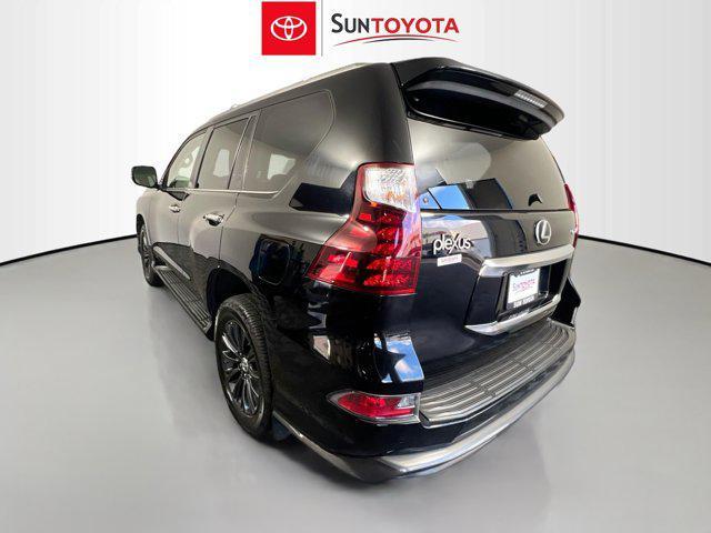 Photo of 2022 Black Onyx Lexus GX 460