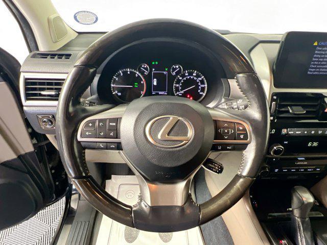 Photo of 2022 Black Onyx Lexus GX 460