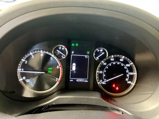Photo of 2022 Black Onyx Lexus GX 460