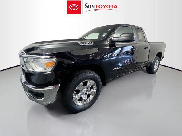 Photo of 2021 Diamond Black Crystal Pearlcoat RAM 1500