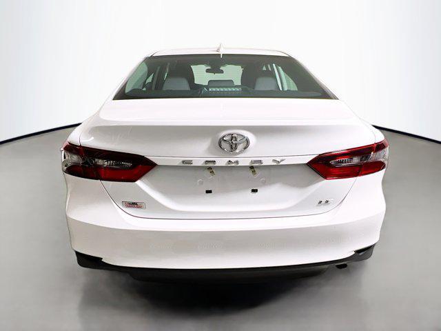 Photo of 2024 Ice Cap Toyota Camry