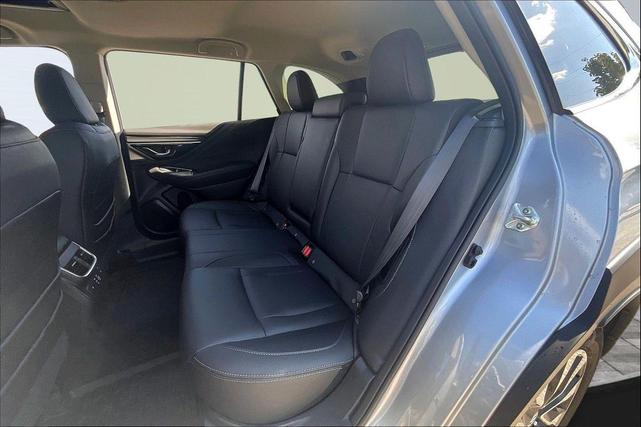 Photo of 2025 Ice Silver Metallic Subaru Outback
