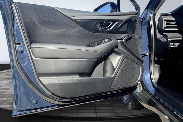 Photo of 2025 Cosmic Blue Pearl Subaru Outback