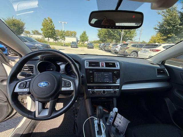Photo of 2015 Crystal White Pearl Subaru Outback