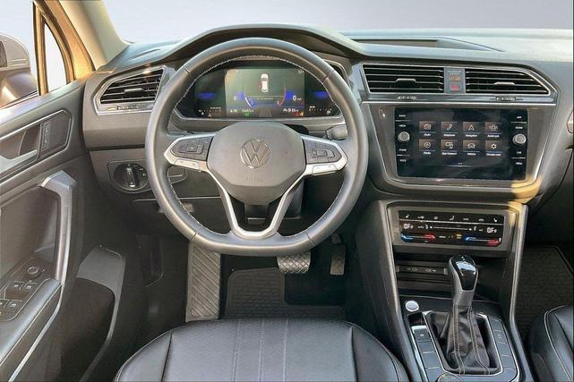 Photo of 2023 Silver Volkswagen Tiguan