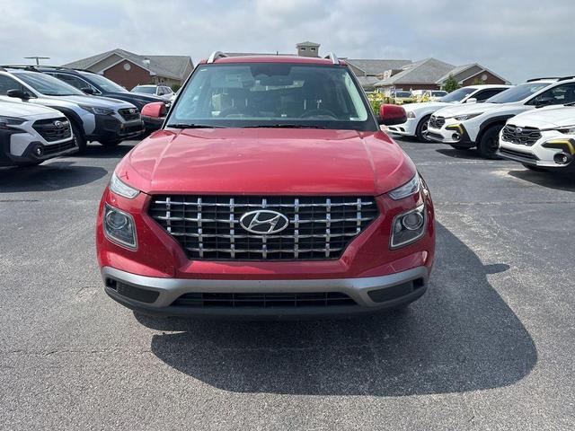 Photo of 2023 Scarlet Red Pearl Hyundai VENUE