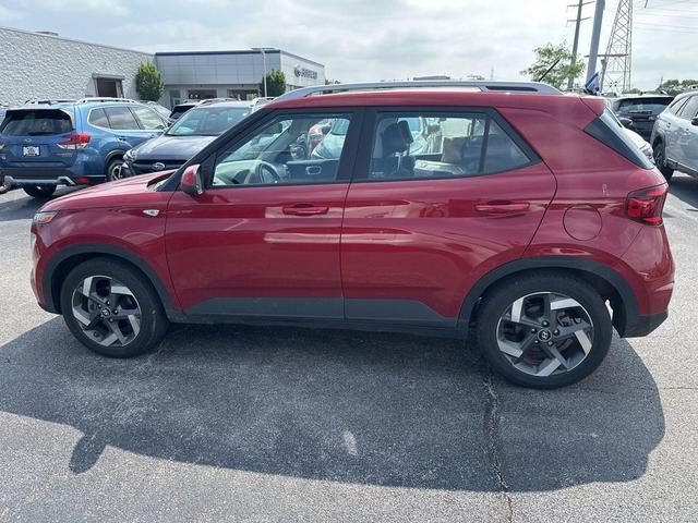 Photo of 2023 Scarlet Red Pearl Hyundai VENUE