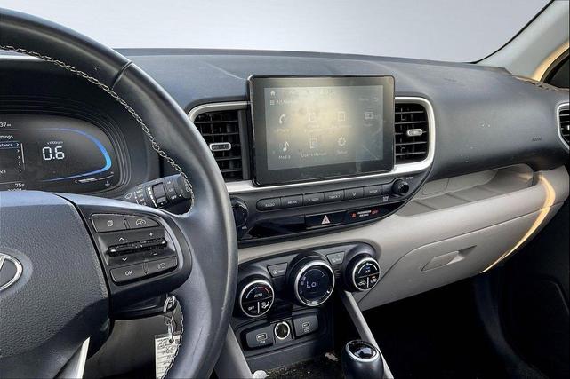 Photo of 2023 Scarlet Red Pearl Hyundai VENUE