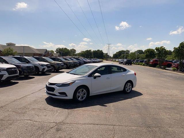 Photo of 2018 Summit White Chevrolet Cruze