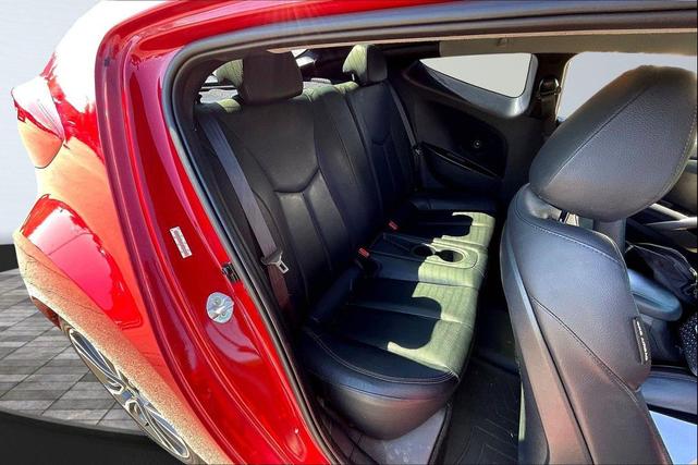 Photo of 2014 Boston Red Metallic Hyundai Veloster