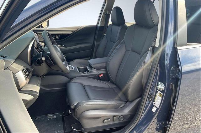 Photo of 2025 Cosmic Blue Pearl Subaru Outback