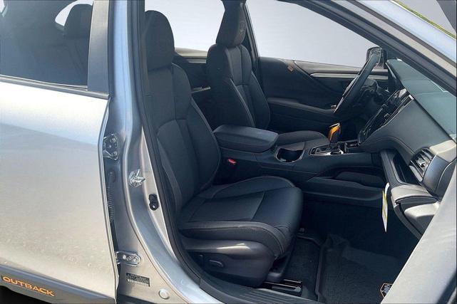 Photo of 2025 Ice Silver Metallic Subaru Outback