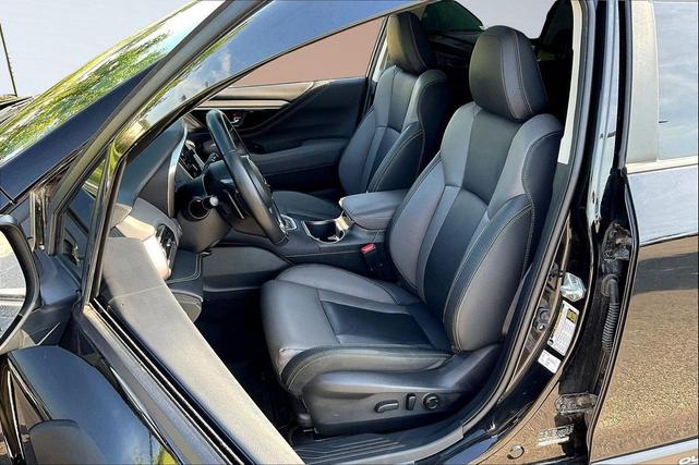 Photo of 2023 Crystal Black Silica Subaru Outback