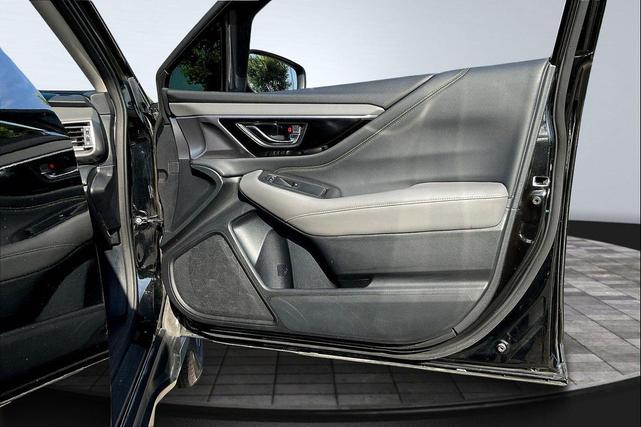 Photo of 2023 Crystal Black Silica Subaru Outback