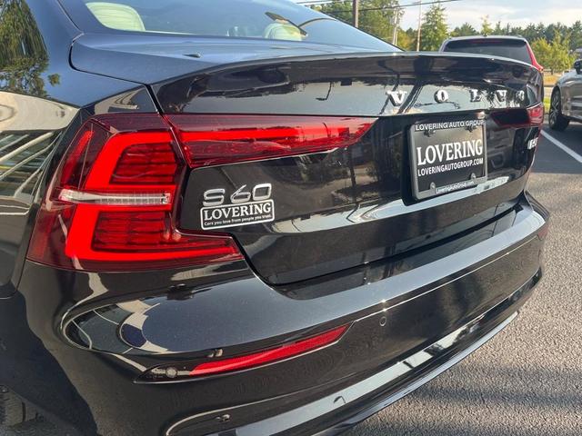 Photo of 2025 Onyx Black Metallic Volvo S60
