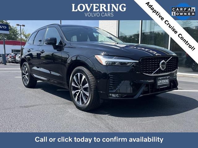 Photo of 2023 Onyx Black Metallic Volvo XC60