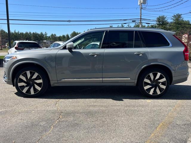 Photo of 2024 Metallic Volvo XC90 Recharge Plug-In Hybrid